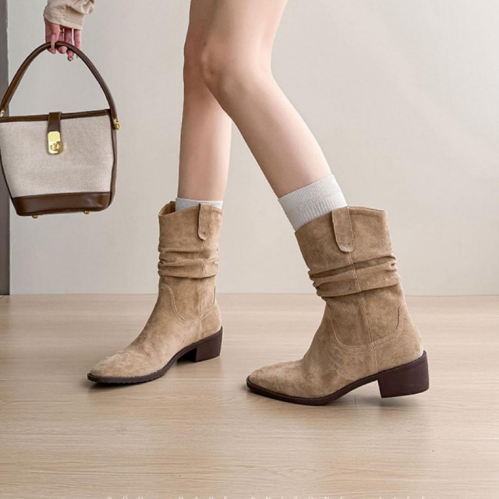 Wersja ze skóry owczej! Wewnętrzne podwyższenie krótkie botki damskie głowa zachodnie plisowane nakładane botki retro małe średnie cholewka jeździeckie botki moda