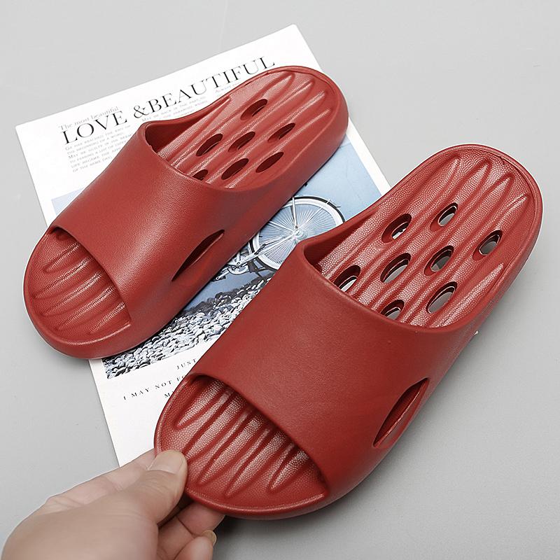 Fashion Shower Shoes Fast Anti Slip Comfortable Men's and Women's Home Slippers New Leakage Slippers Anti Slip Couple Sandals Low Price