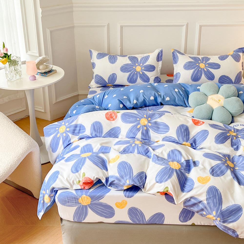 3.5 Feet/6 Feet Three-piece Bed Sheet Set Dust Mite Proof Strawberry&Floral Prints Bed Sheets And Pillowcases Set Smooth Fabric