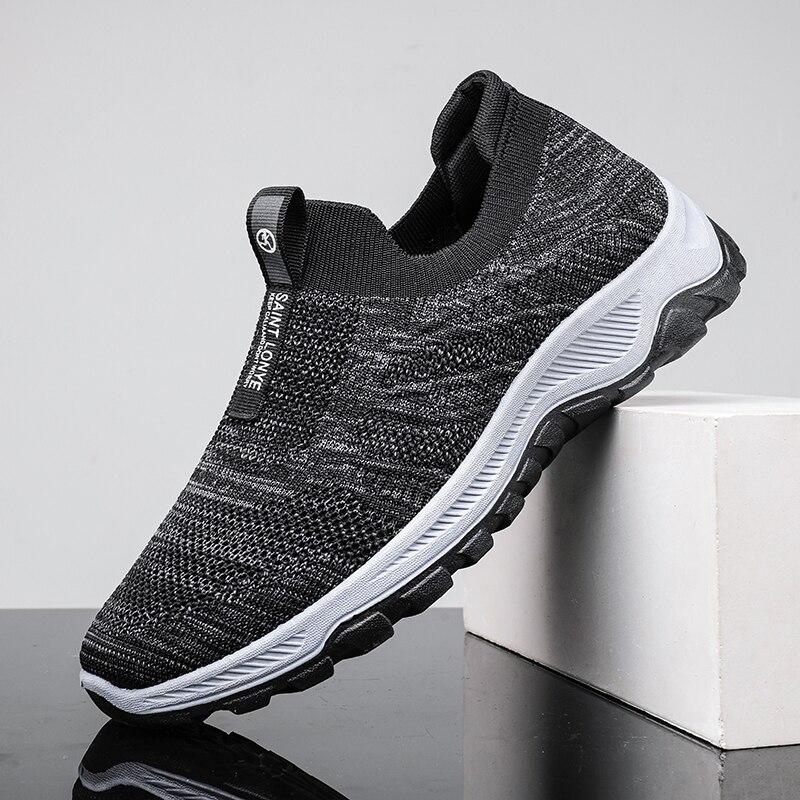 New Summer Shoes Men Loafers Light Walking Breathable Summer Comfortable Casual Shoes Men Sneakers  Plus Couple