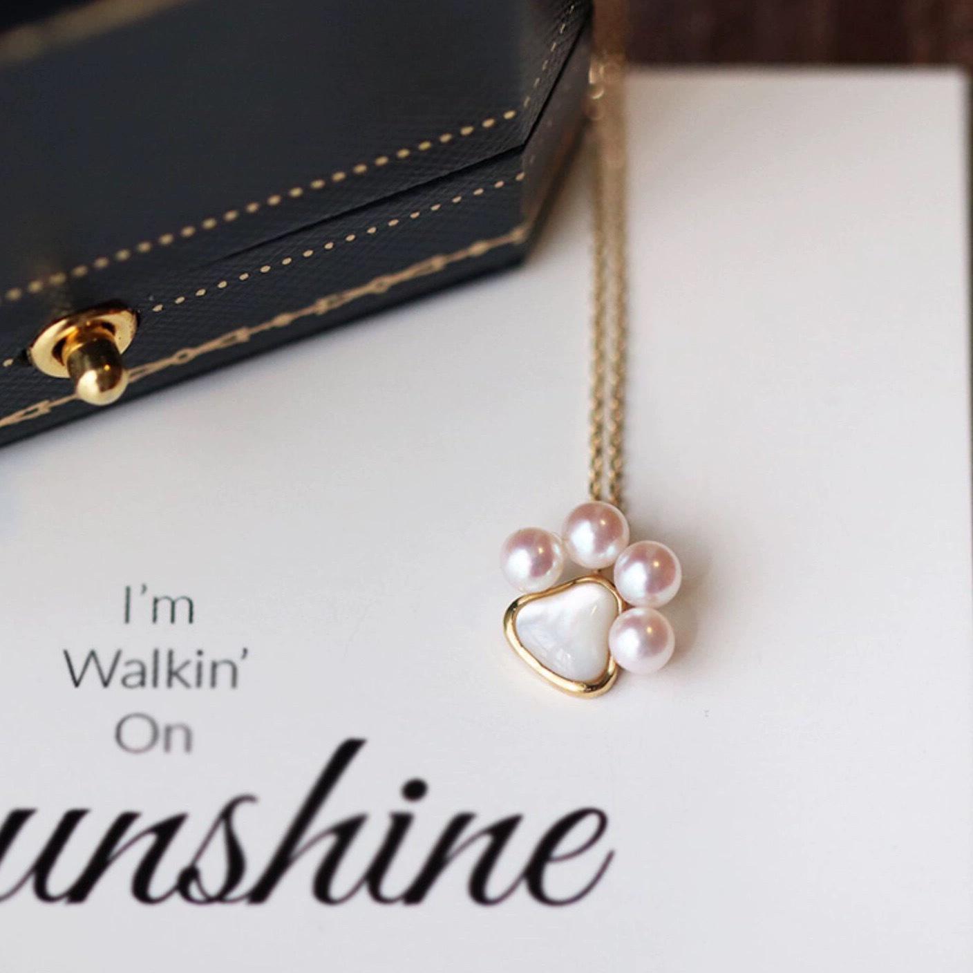 Elegant S925 Sterling Silver Cat Paw Pendant Necklace with White Shell and Natural Pearl for Women