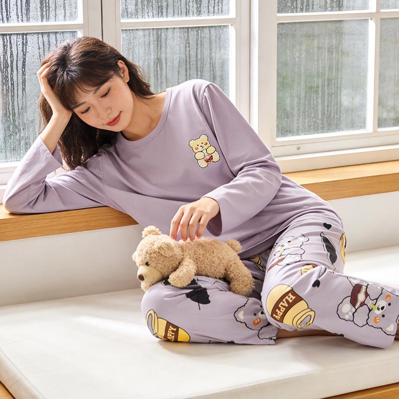 Women's Casual Sweet Pajama Set: Long Sleeve Round Neck with Pants, Versatile for Indoor and Outdoor Wear in Spring, Autumn, and Winter.