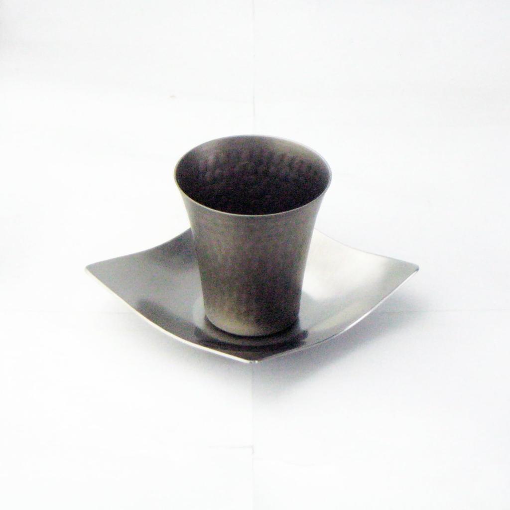 Nagao Ochoco Sake Glass 65ml Titanium with Saucer Spilled Sake Set SAKEMOOD Made in Japan