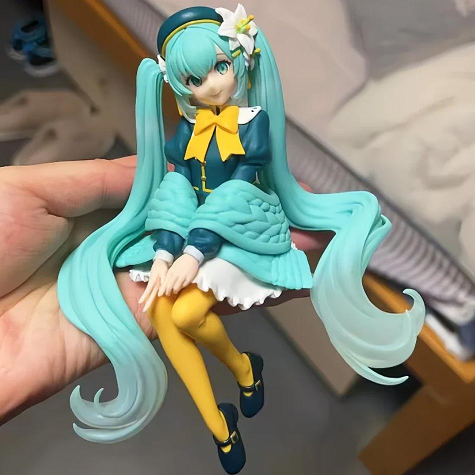 14cm Anime Hatsune Miku Cute And Charming Action Figure Pink Sakura Doll Collectible Model Toy designed for Cake Decoration
