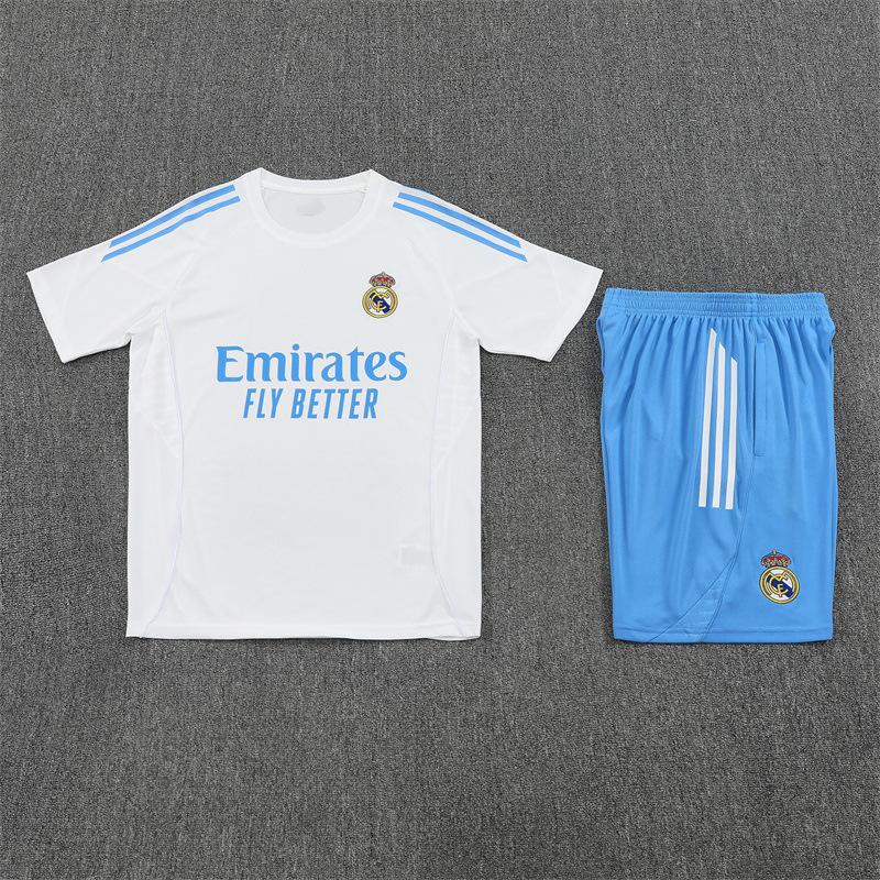 Brasile Arsenal Parigi Real Madrid Barcellona Spagna Chelsea Tuta da Allenamento Maglie da Calcio per Adulti Maniche Corte