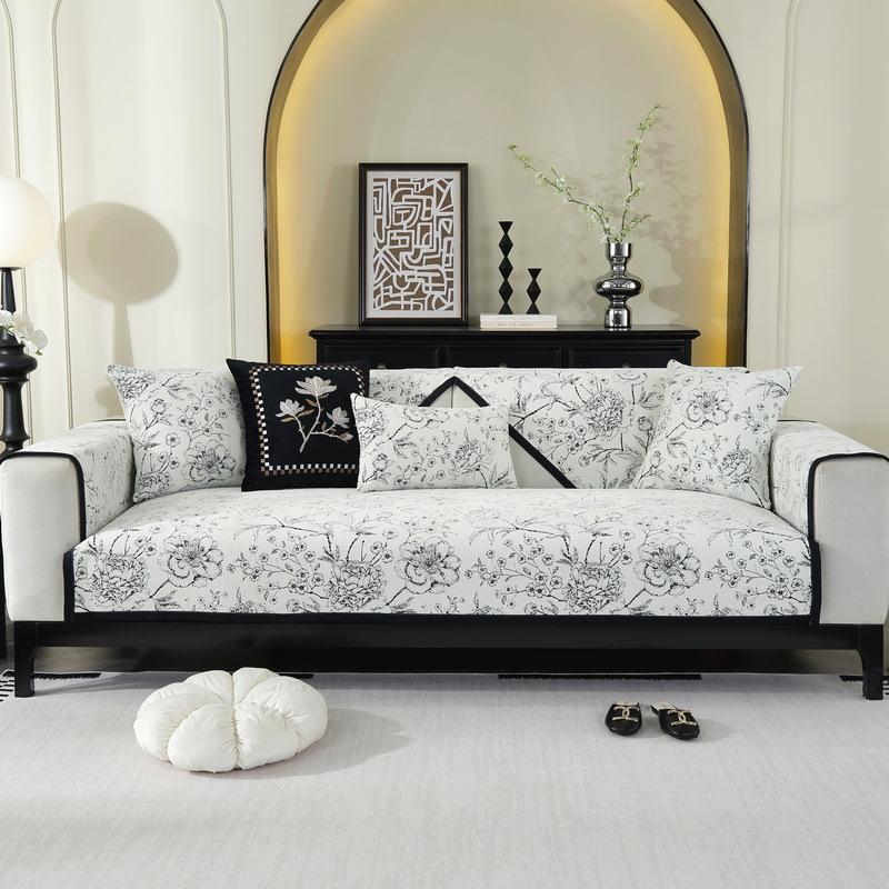 Подушка для дивана из шенилла на все времена года — фото 3