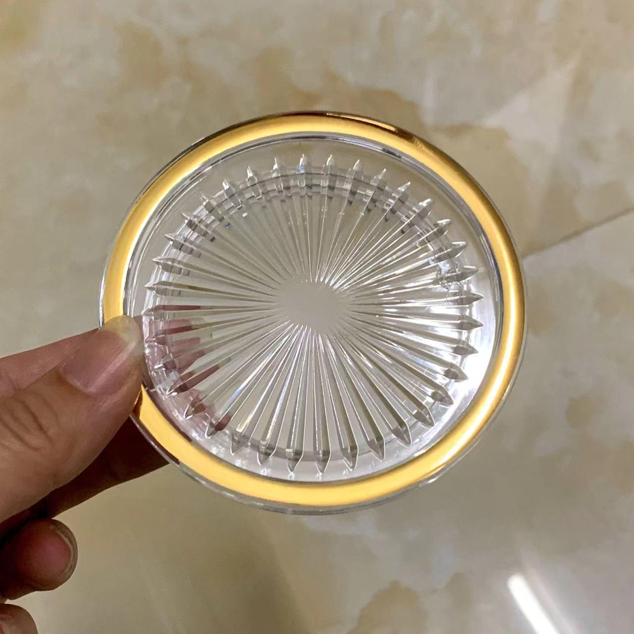 

Luxury Cotton Swab & Makeup Storage Box - Dustproof Toothpick & Floss Holder with Bear Design