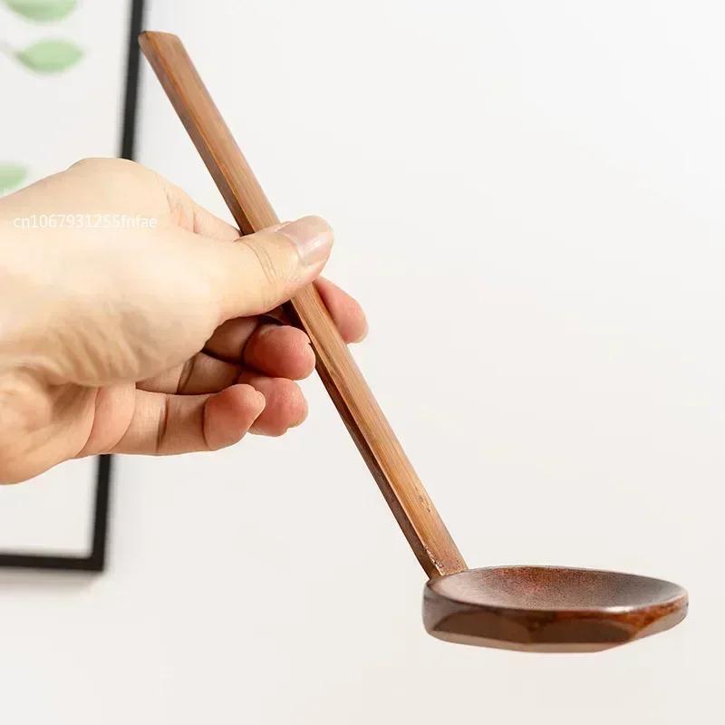1pcs Ramen Soup Spoon Japanese Noodles Soup Spoon with Holes Wooden Kitchen Large Spoon Dinnerware Cooking Utensils