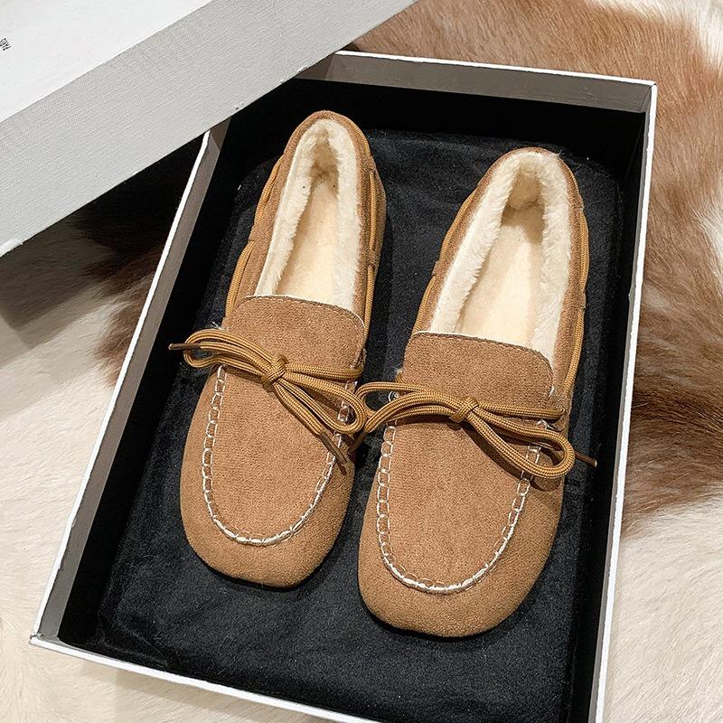 Autumn and Winter New Leather and Fur Integrated Doudou Shoes Women's Cotton Shoes Plush Versatile Fluff Shoes Flat Student Shoes