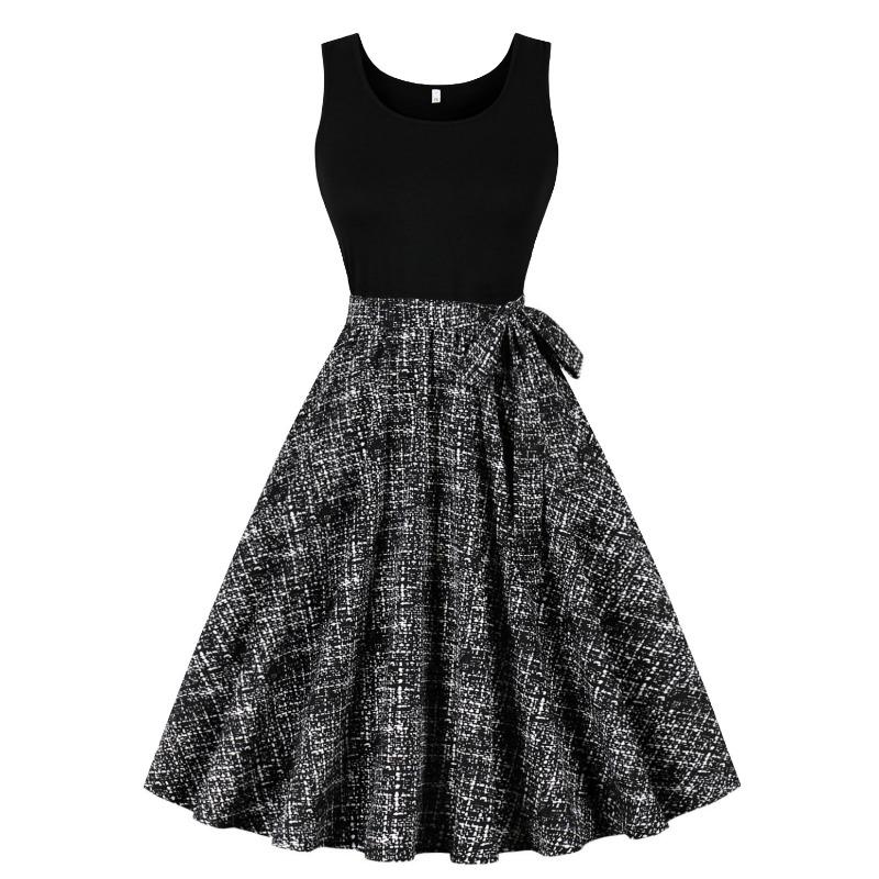 Summer New Retro Vest Collar Sleeveless Black Spelling Print Pendulum Jumpsuit