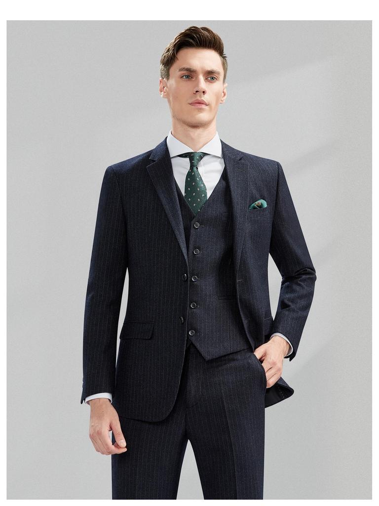 Men's Slim Fit Double-Breasted Gray Striped Suit - British Style Business Casual/Formal Tuxedo for Groom or Wedding.