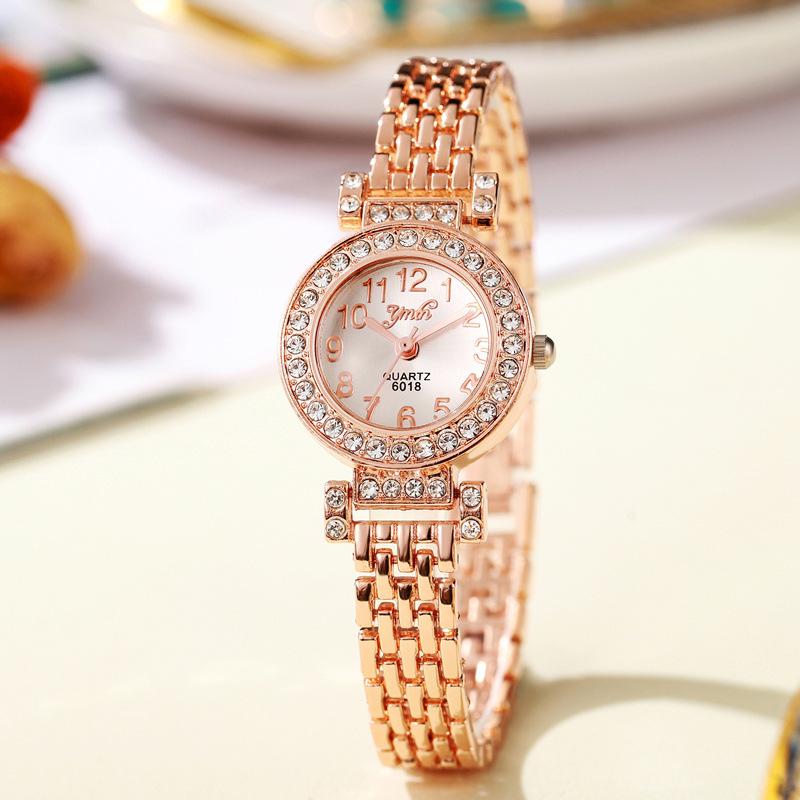 

Модные женские цифровые наручные часы с бриллиантами розового золота