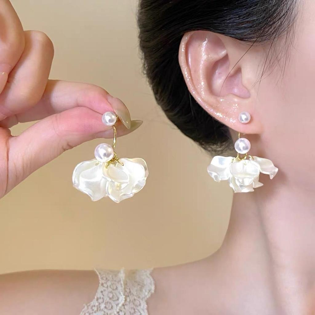 S925 Silver Needle Large Hoop Earrings - Japanese & Korean Style, Fashionable & Versatile, Celebrity-Inspired.