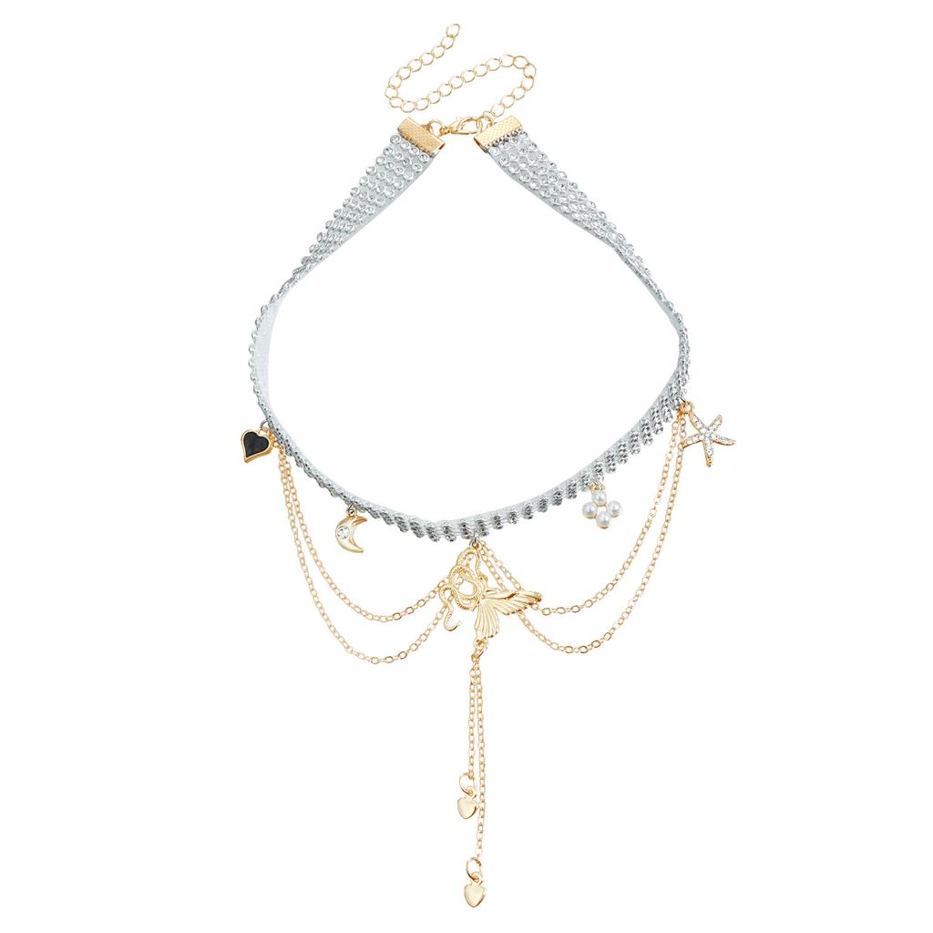 Light luxury mixed and matched sky snake butterfly pendant collarbone chain eye-catching personalized necklace
