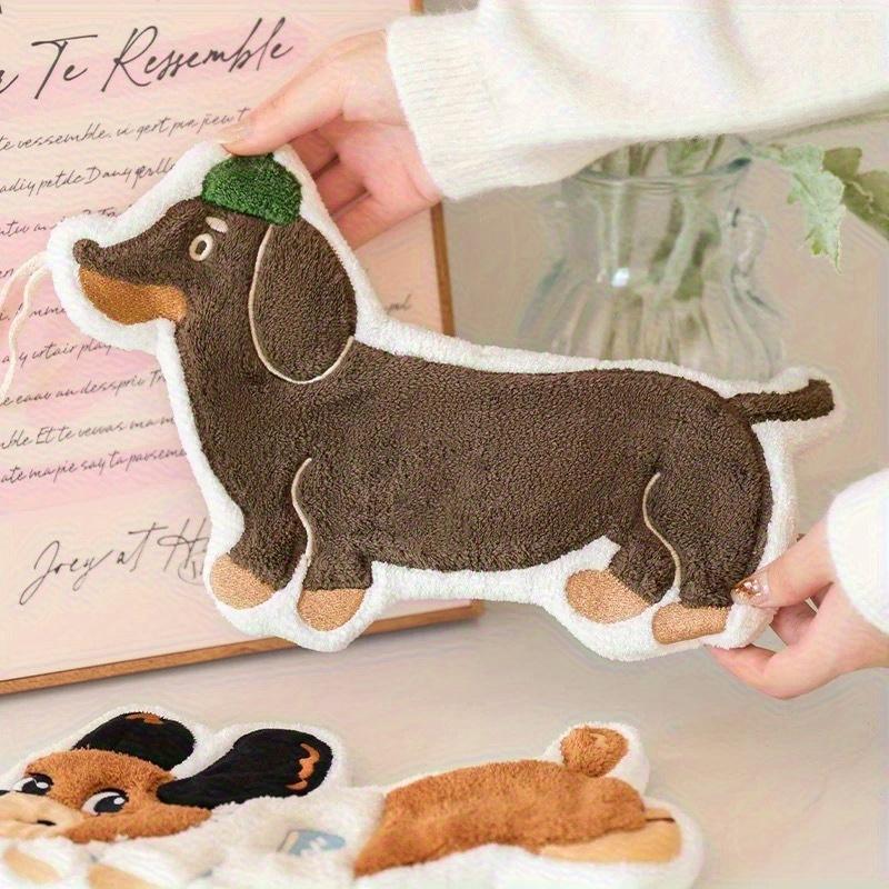 1pc Modern Embroidered Dachshund Hand Towel Super Absorbent Coral Fleece Bath Towel with Cute Cartoon Dog Face Green Hat Design