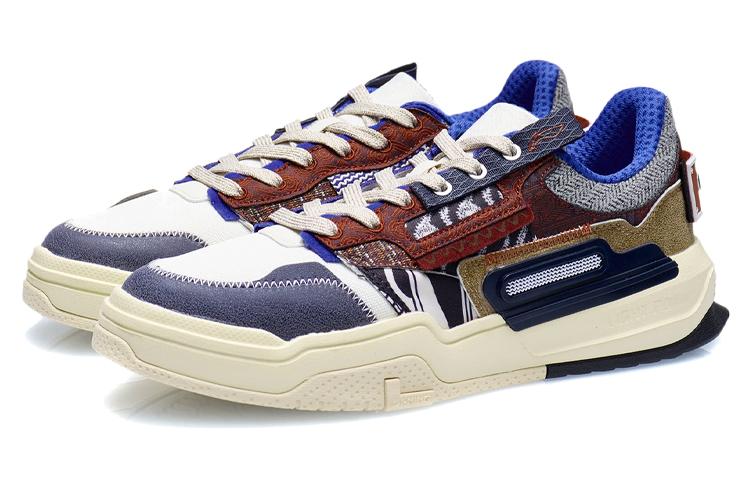 Li Ning Geek, Reflective Synthetic Leather Slip Resistant, Abrasion Resistant, Lightweight, Breathable AGCR119-4