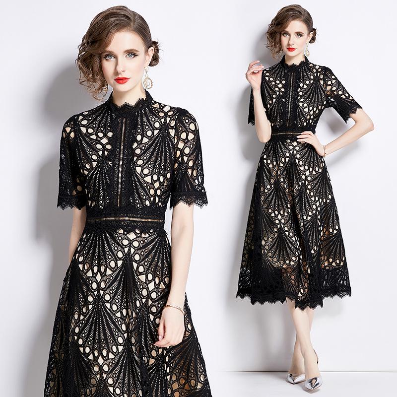 Noblewoman Lace Summer Dress: Elegant Crochet Embroidery for a Lady-like Temperament