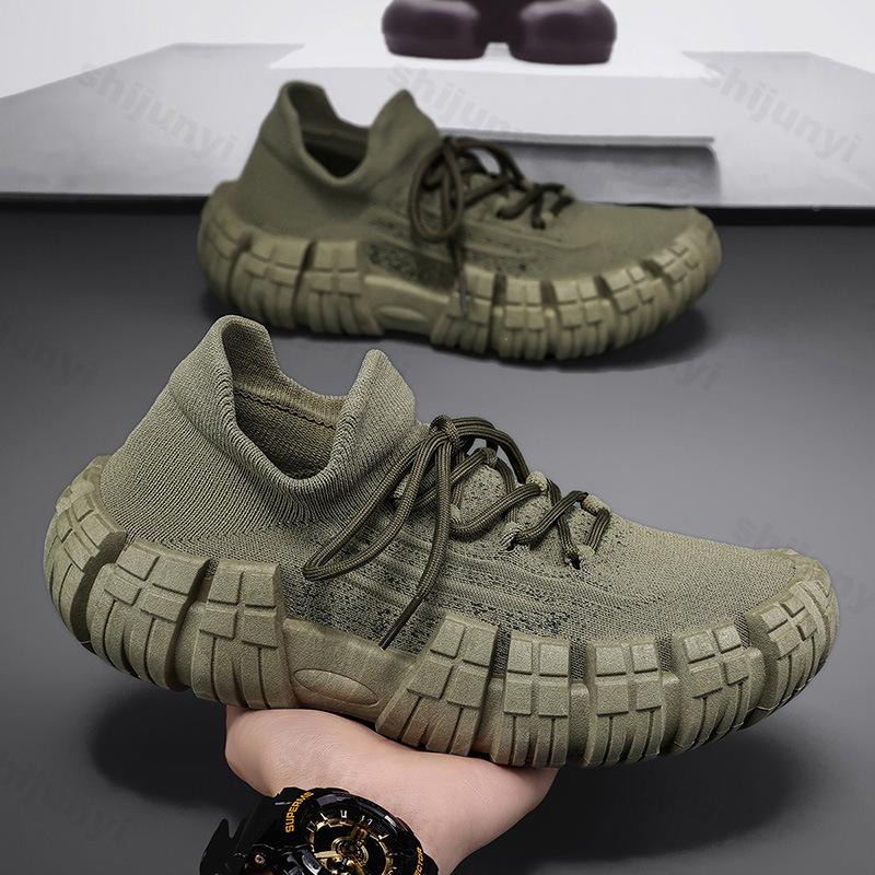 High-quality Men's Casual Sports Shoes 2025 Autumn Comfortable Non Slip Lace Up Outdoor Sneakers Fashionable Vulcanized Shoes