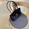 French Leather Women's Bag Cowhide Armpit Shoulder Bag Large Capacity French Stick Bag Commuting Tote Bag Women's Versatile Handbag