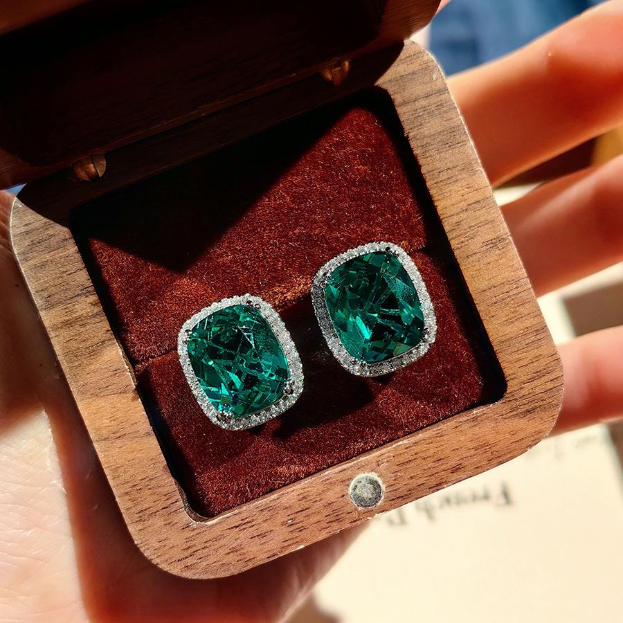 Temperament Fashion Emerald Pendant Necklace Inlaid Fat Rectangle Green Diamond Stud Earrings Live Ring Treasure Suit Women