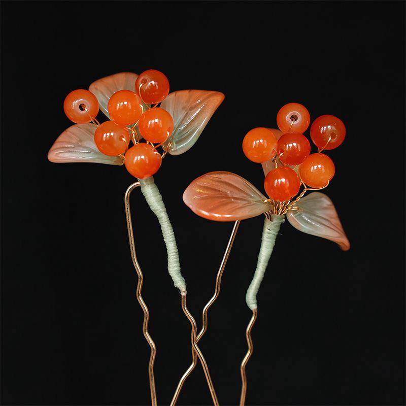 Ancient Hairpin with Red Wild Berries Glass Embellishment - Versatile U-Shaped Hanfu Headwear