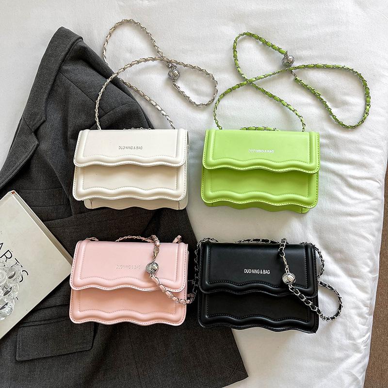 Spring and summer new retro women's bag bag solid color simple fashion casual bag chain shoulder messenger bag