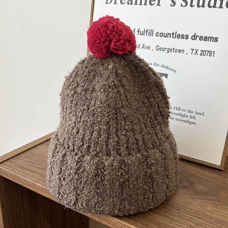 

Маленькая шапка-помпон из искусственного меха для женщин, игривая и милая, маленькая вязаная шерстяная шапка, открывающая лицо, теплая, парный стиль, защита ушей, холодная шапка для мужчин one size