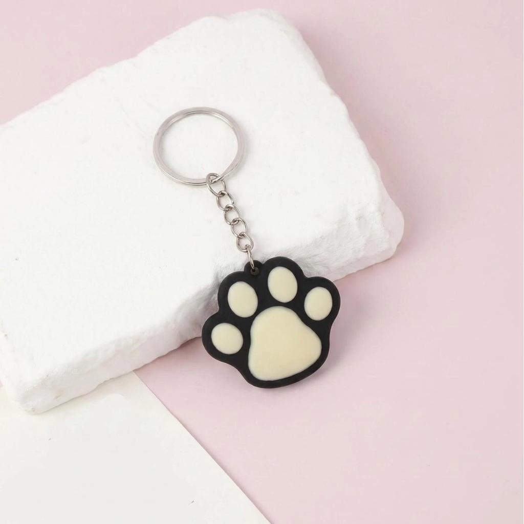 Creative Cartoon Cat Paw Keychain Soft Silicone Material Durable Key Ring Pendant for Car Bag Decoration Accessory