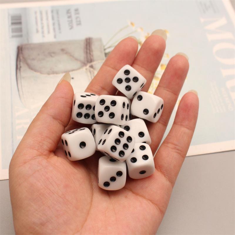

Colorful Transparent Plastic Dice Set with Shaker - Crystal-Inspired Toy