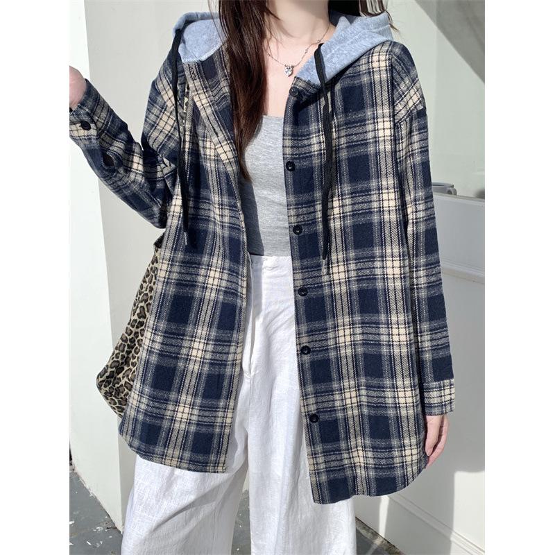 The real shot is not reduced, plaid retro shirt jacket autumn lazy cardigan design sense loose, hooded top