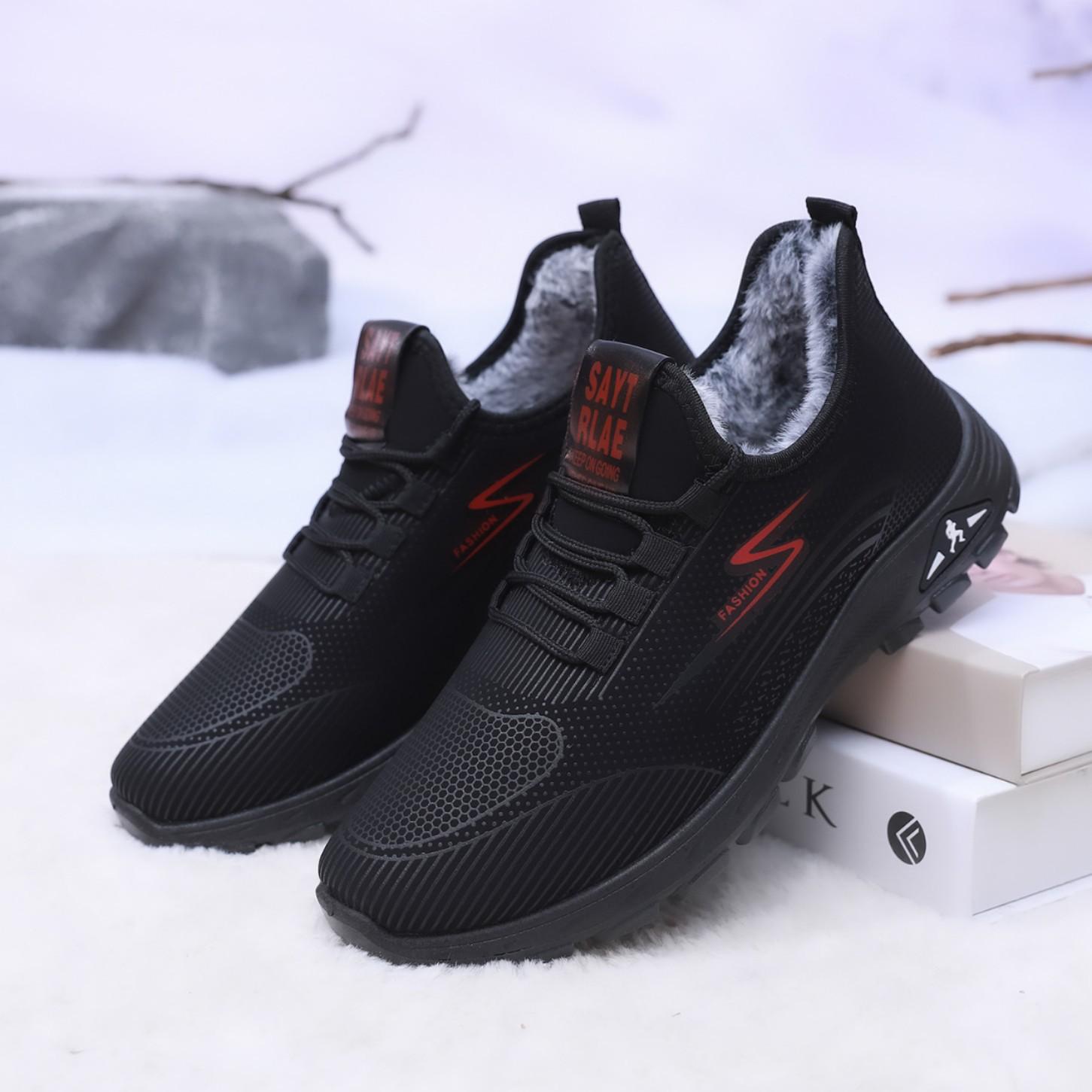 

2024 winter new men s cotton shoes Niuba leather waterproof men s sports shoes piled and thickened soft-soled men s cotton boots 39