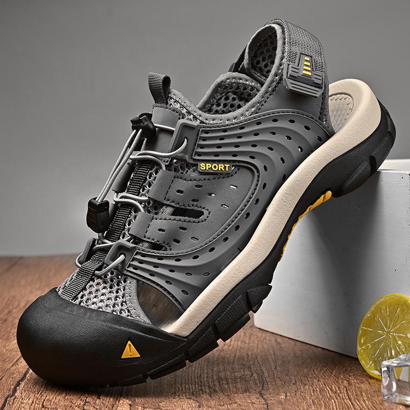 Beach Shoes Men's 2025 New Summer Breathable Outdoor Bag Head Sandals Men's Non-slip Versatile Casual Shoes Large Size Men's Shoes