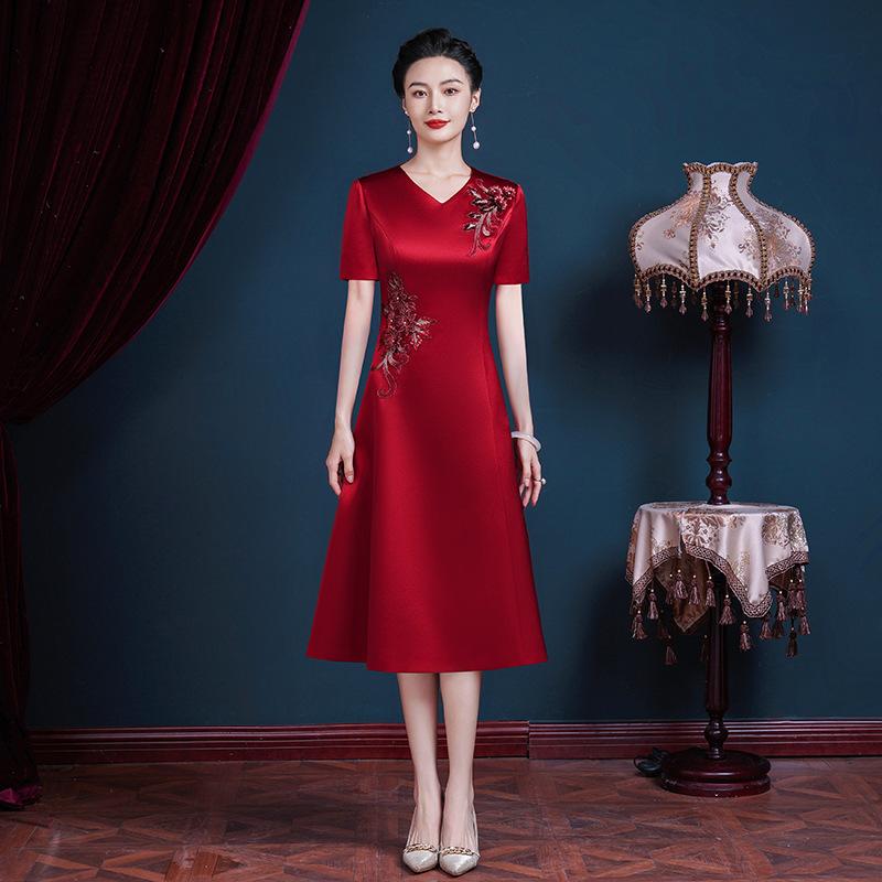 Mom Wedding Dress Female Happy Mother-in-law Wedding Dress Noble High-end Light Mother-in-law Toasting Dress Wedding Dress
