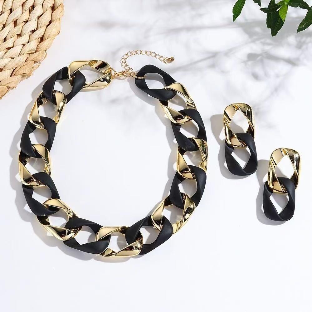 Large Jewelry Set Hollow-out Exaggerated Jewelry Temperament Chain Necklace Earrings  Festival