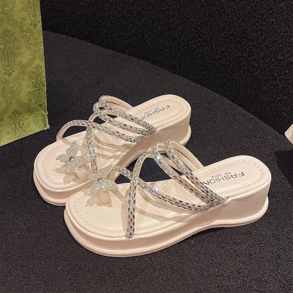 Fashion Slippers Women Summer Shoes Glitter Slides Low Pantofle Shale Female Beach Rubber Flip Flops Jelly 2025 Sabot Hawaiian Crystal F