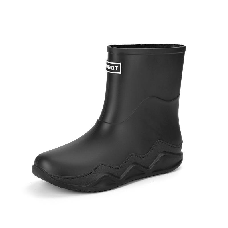 Men's Waterproof Non-Slip Boots with Fleece Lining for Outdoor Activities