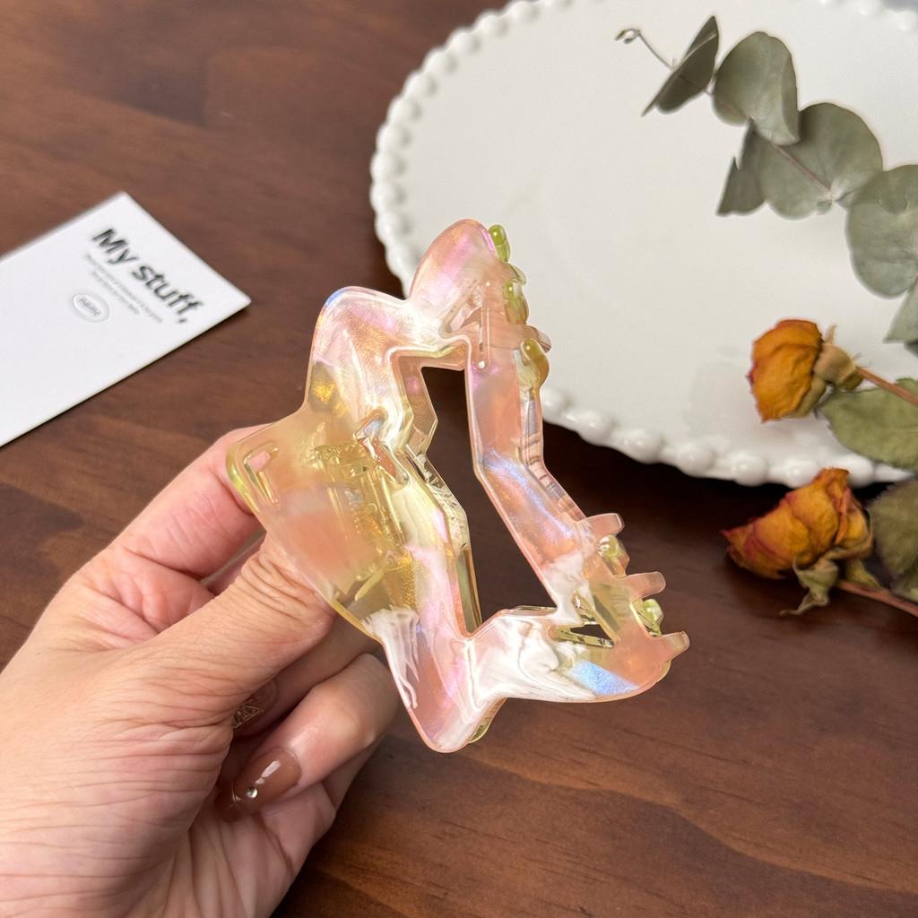 Trendy Acetate Hair Claw Clip With Star Design Perfect For Stylish Updos