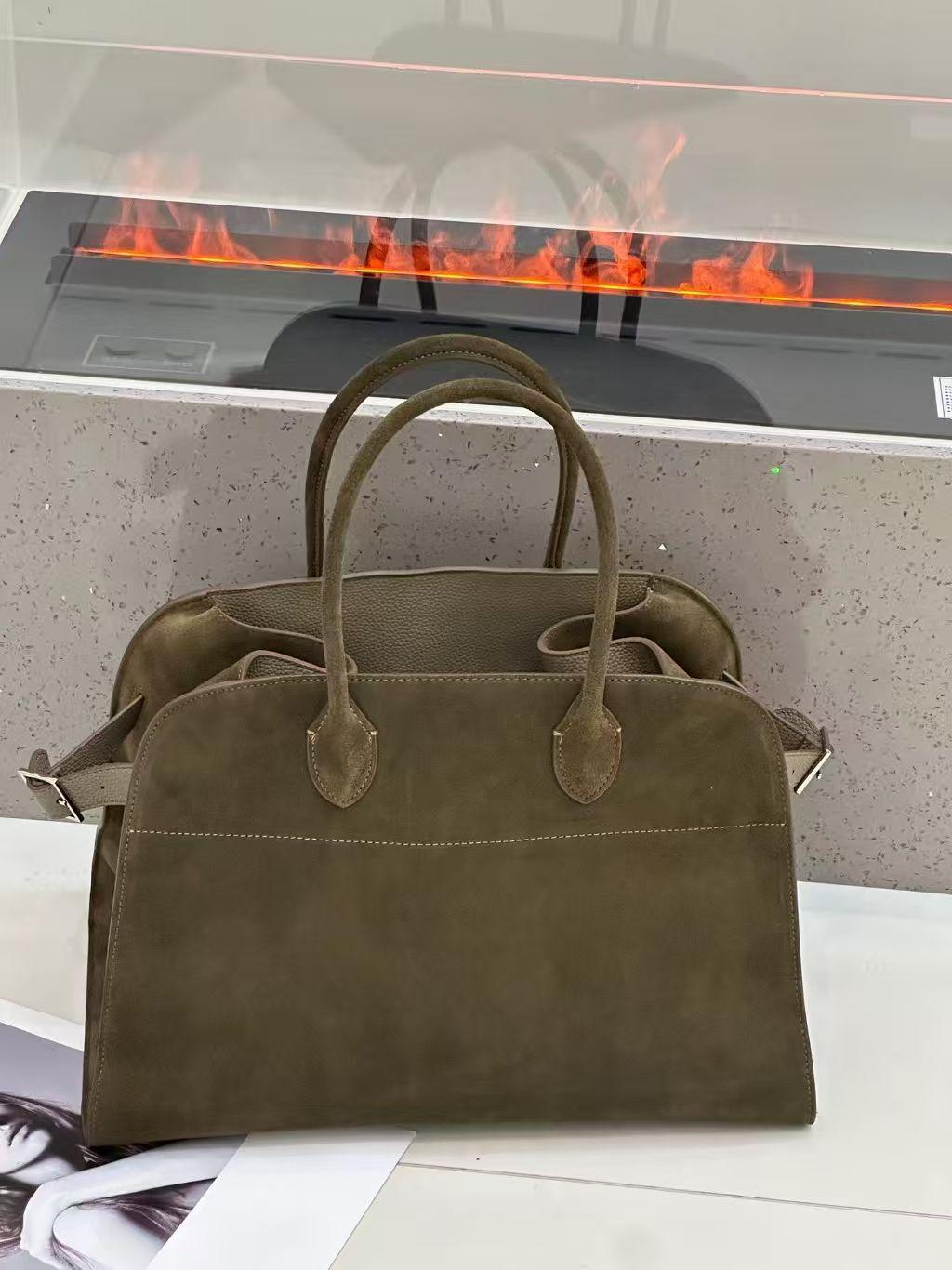 

Niche Dong Jie s Same Style Handbag Frosted Cowhide Leather Women s Bag Large Capacity Retro Commuting Tote Length 39, Bottom Width 18, Height 26cm