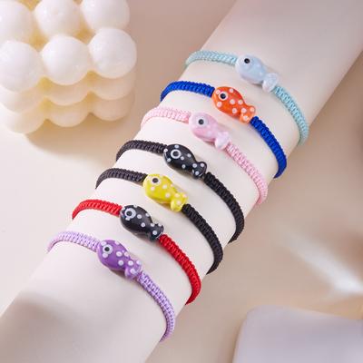 Braceletes – Pulseiras entrelaçadas