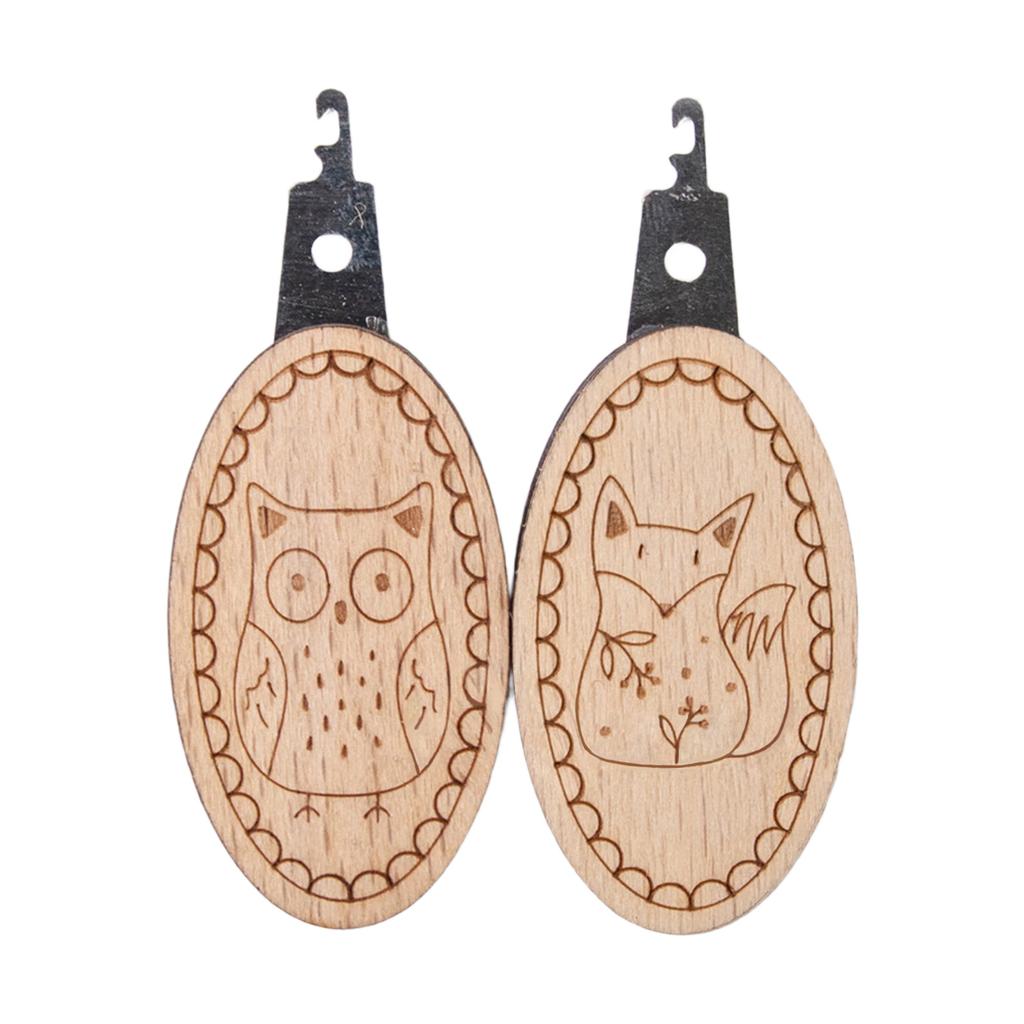 2 Pcs Needle Threader Sewing Needle Threader with Animal Pattern Quilting Craft Making Tool Sewing Accessories