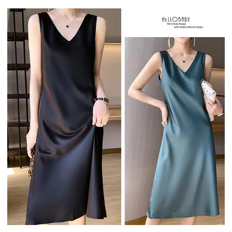 Women's Dress Satin Long Over The Knee Summer Wear Plus-size Solid Color Halter Dress
