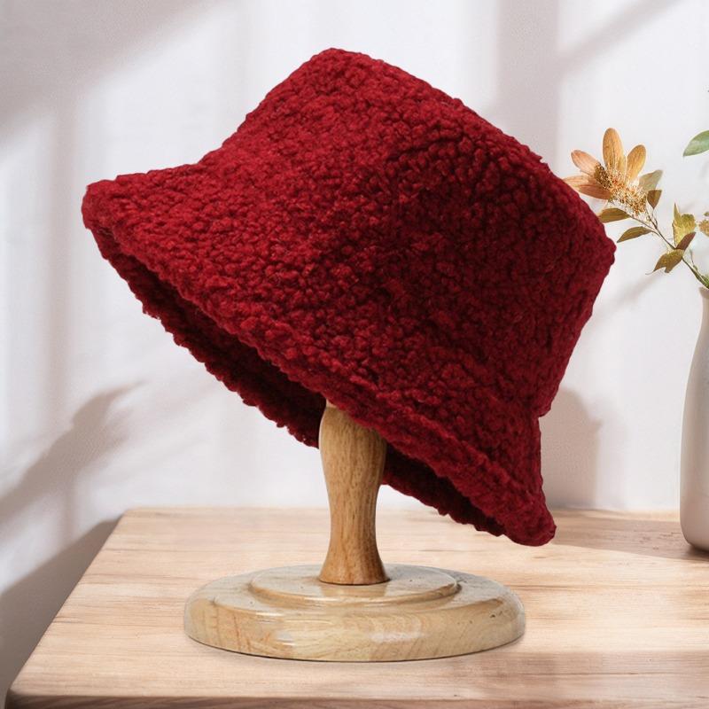 Autumn and winter new thermal hat literary retro letter sticker bucket hat fashionable and simple versatile basin hat tide