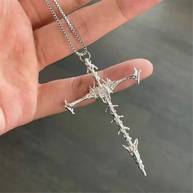 Edgy Crucifix Pendant Necklace Modern Street Wear Neck Jewelry Alloy Collarbone Neck Chain For Everyday Wear