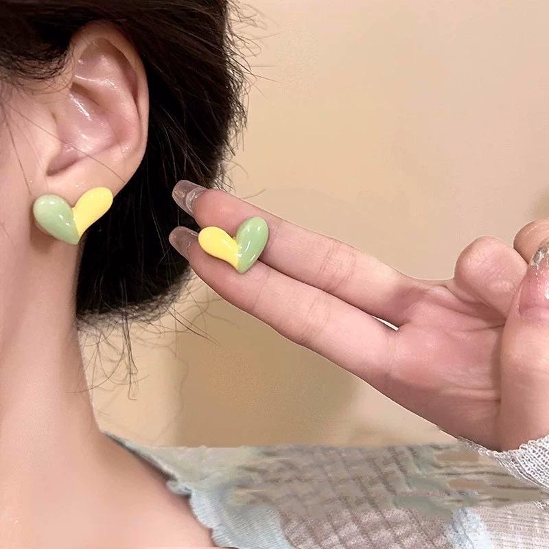 Silver Needle Dongdaemun Fresh Colorful Earrings - Simple, Versatile, Luxury Studs with a High-End Sense