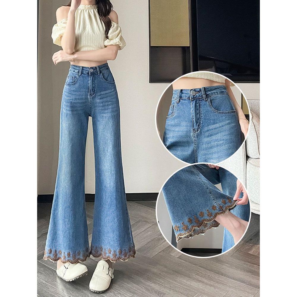 Women's Chinese Style 3D Embroidered Wide-Leg Lace Flare Jeans for Spring/Autumn 2026