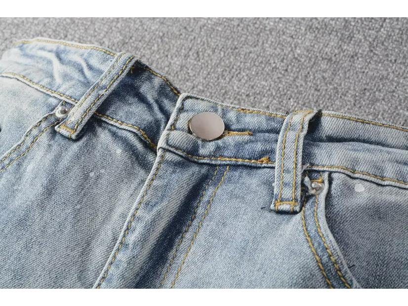 Pánské světle modré roztrhané skinny džíny s diamantovými nášivkami