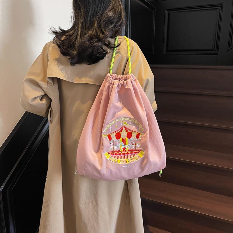 Rucksack Niedliches Mädchen Rückzug Rucksack Große Kapazität Stickerei Lässig Studententasche