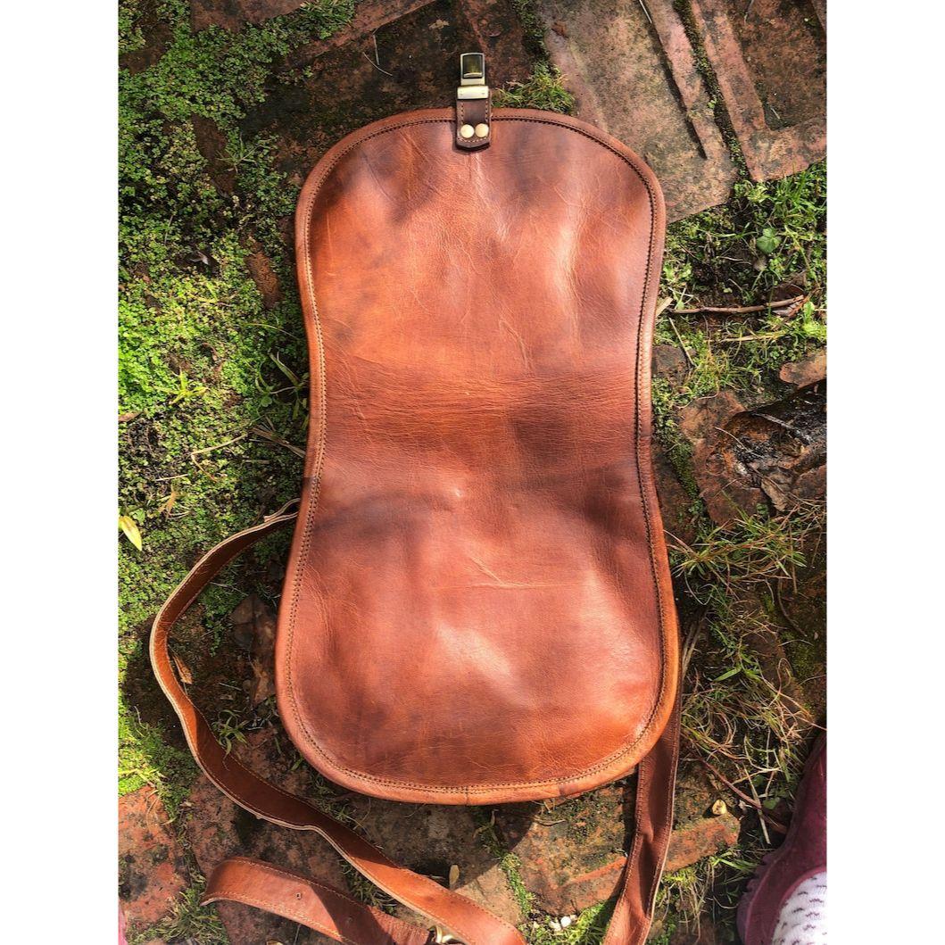 Коричневая кожаная седельная сумка среднего размера — фото 8