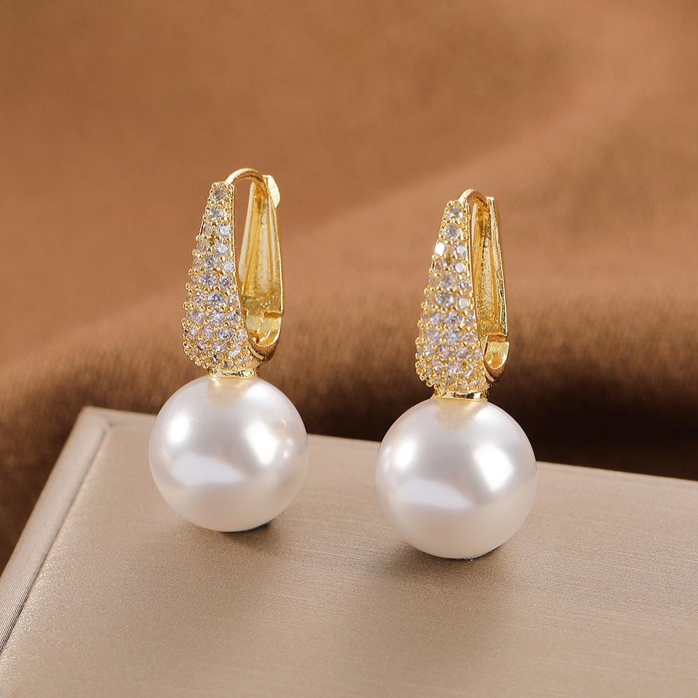 New French High end Light Luxury Imitation Pearl Zircon Earrings Women's Banquet Gift Jewelry Earrings 2024