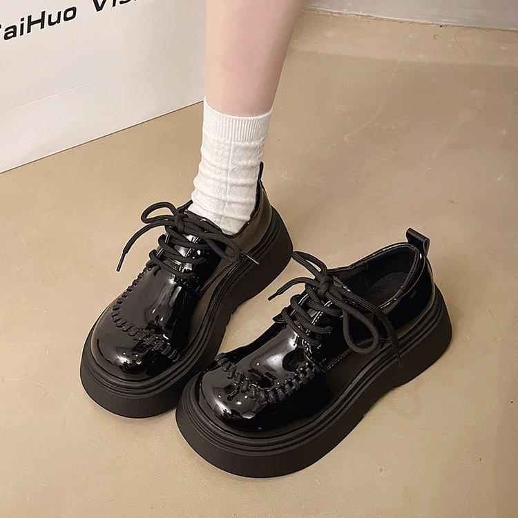 

Ретро британский стиль платформа маленькие кожаные туфли для женщин 2025 осень новые маффин шнуровка одинарные туфли повседневные лоферы для женщин 39